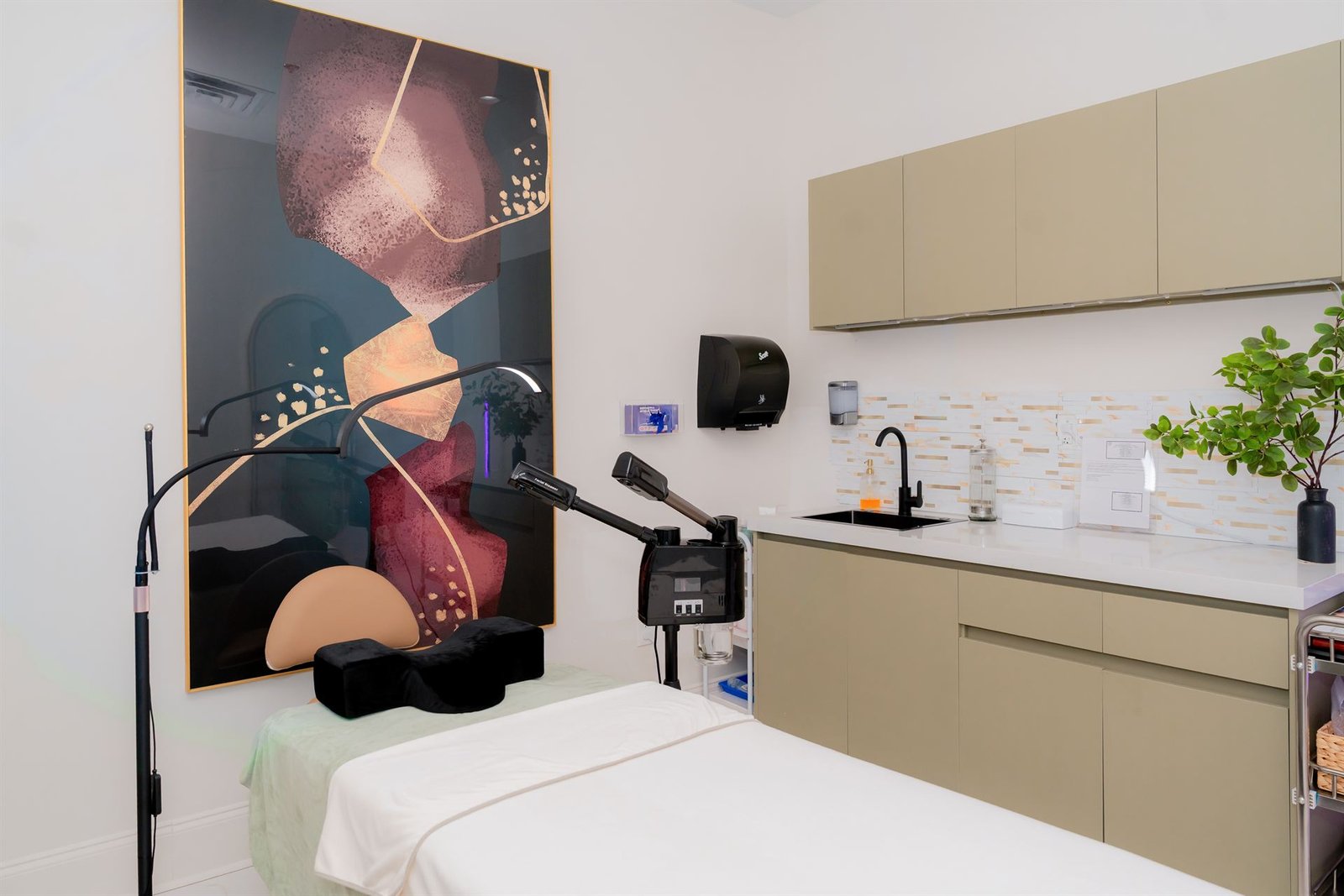 Private Treatment Room at Divine Spa